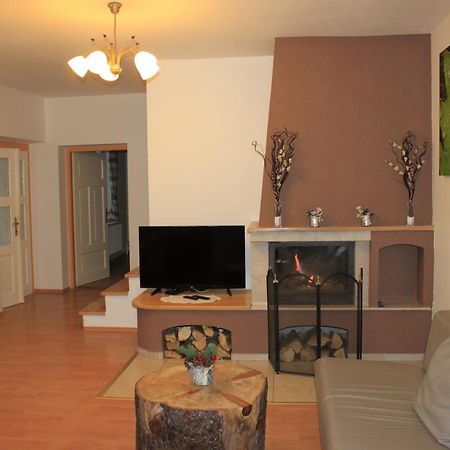 Villa Dom Via Jasna Demaenova à Liptovský Mikuláš Extérieur photo