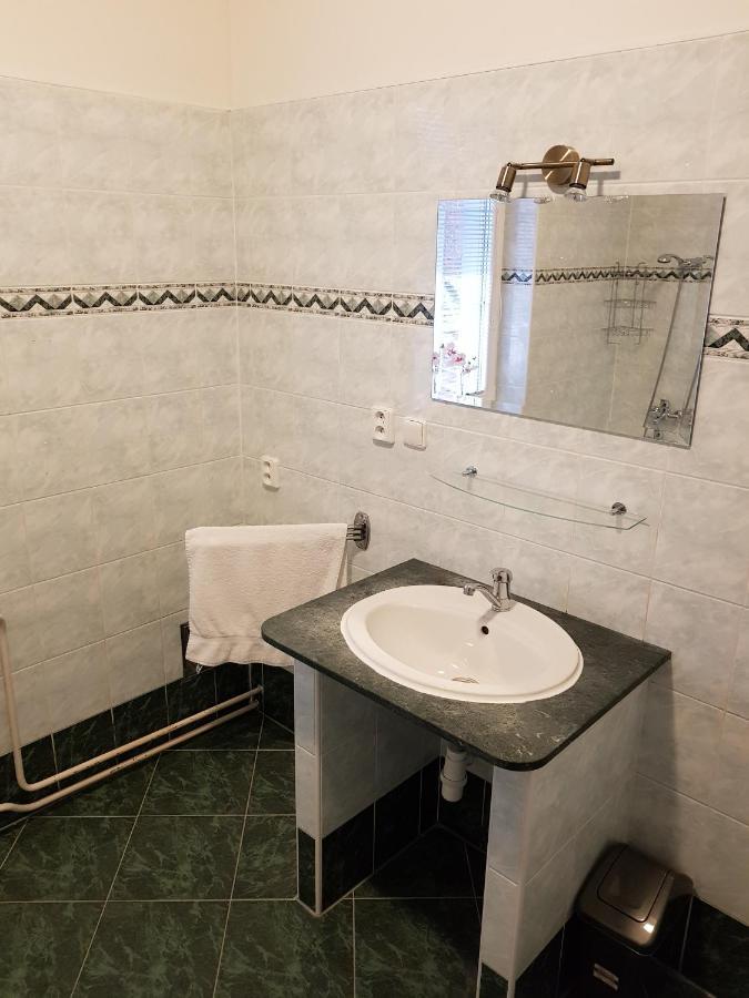 Villa Dom Via Jasna Demaenova à Liptovský Mikuláš Extérieur photo